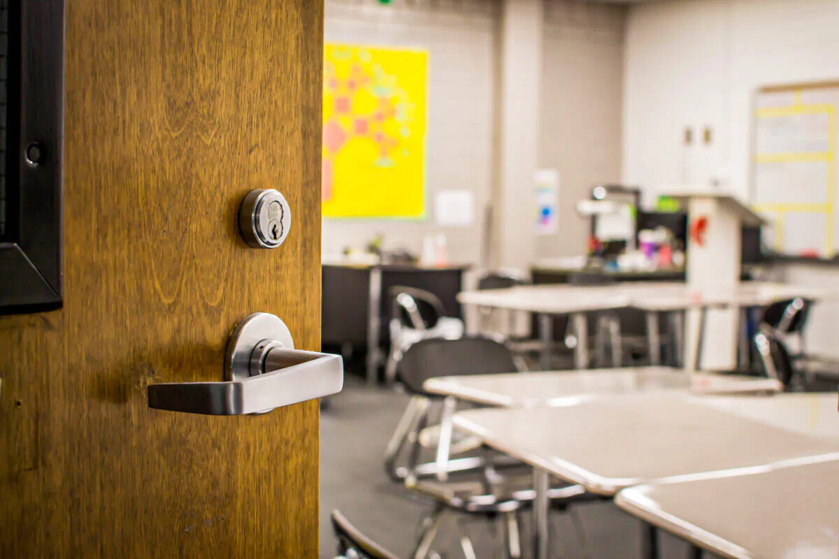 When people with different views lose the ability to respectfully interact with each other, communities tend to fracture. Things will get exponentially worse if we allow our public education system to dissolve into competing echo chambers.
(Jazmine Thomas/Shutterstock)