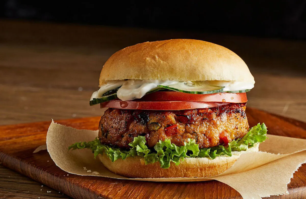 Cajun Salmon Burgers with Lime Mayonnaise (Courtesy of McCormick)
