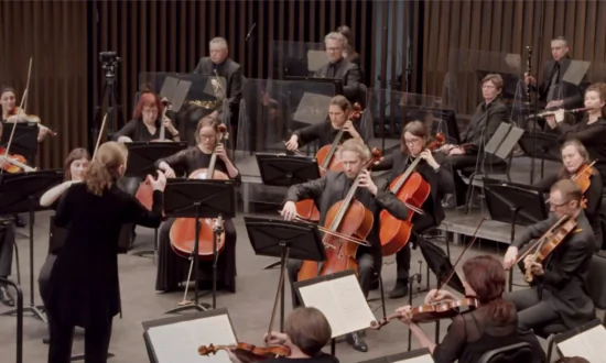 Beethoven: Symphony No. 5—Flanders Symphony Orchestra, Kristiina Poska