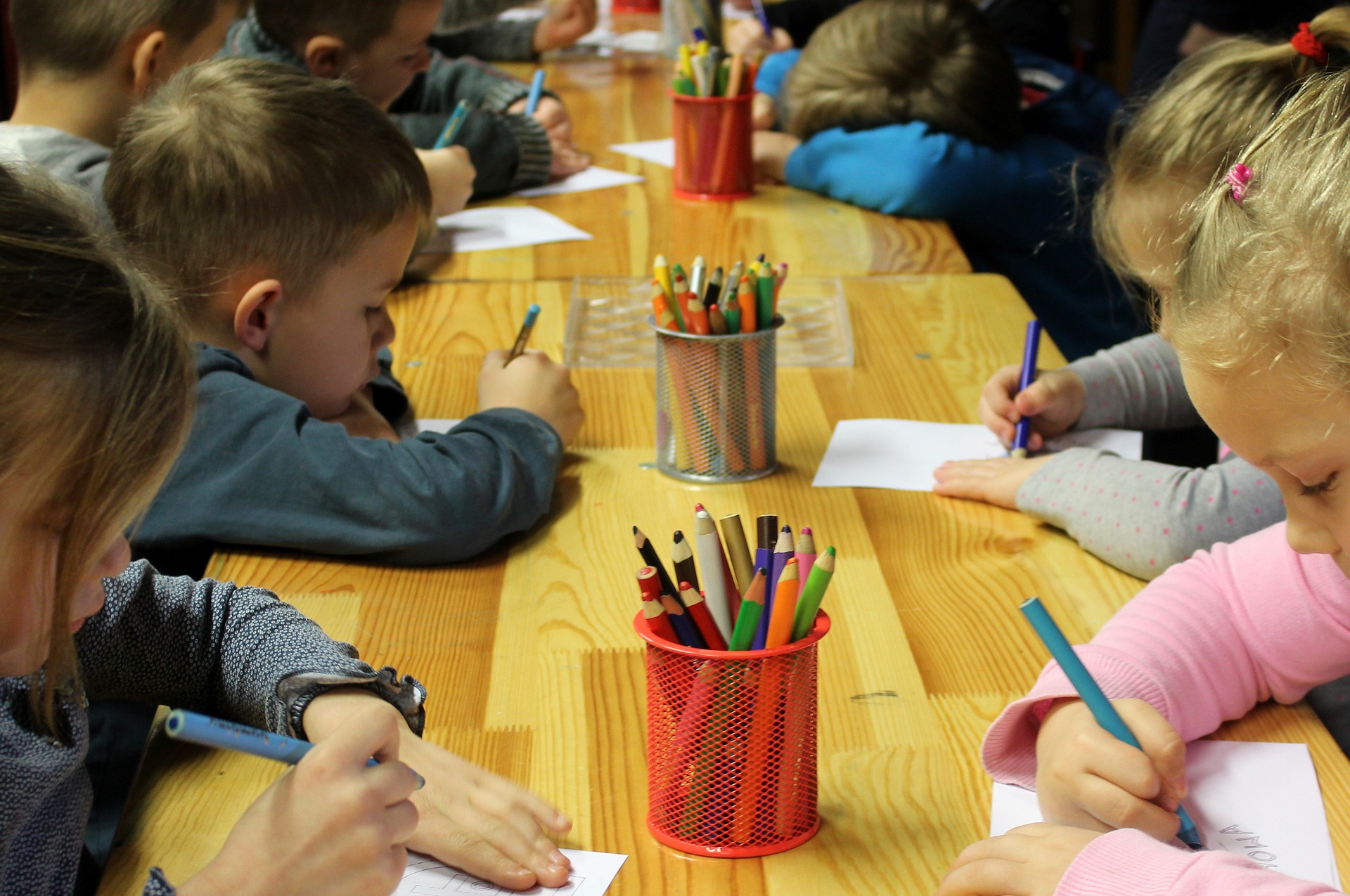 Companies, Schools Teach Kids to Follow UN Sustainability Goals - Vimarsana News