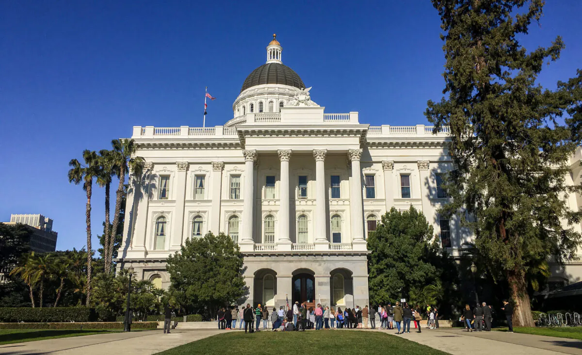 A rally at the California State Capitol in Sacramento to protest the current sex education curriculum in public schools on Jan. 25, 2019. (Ilene Eng/The Epoch Times)