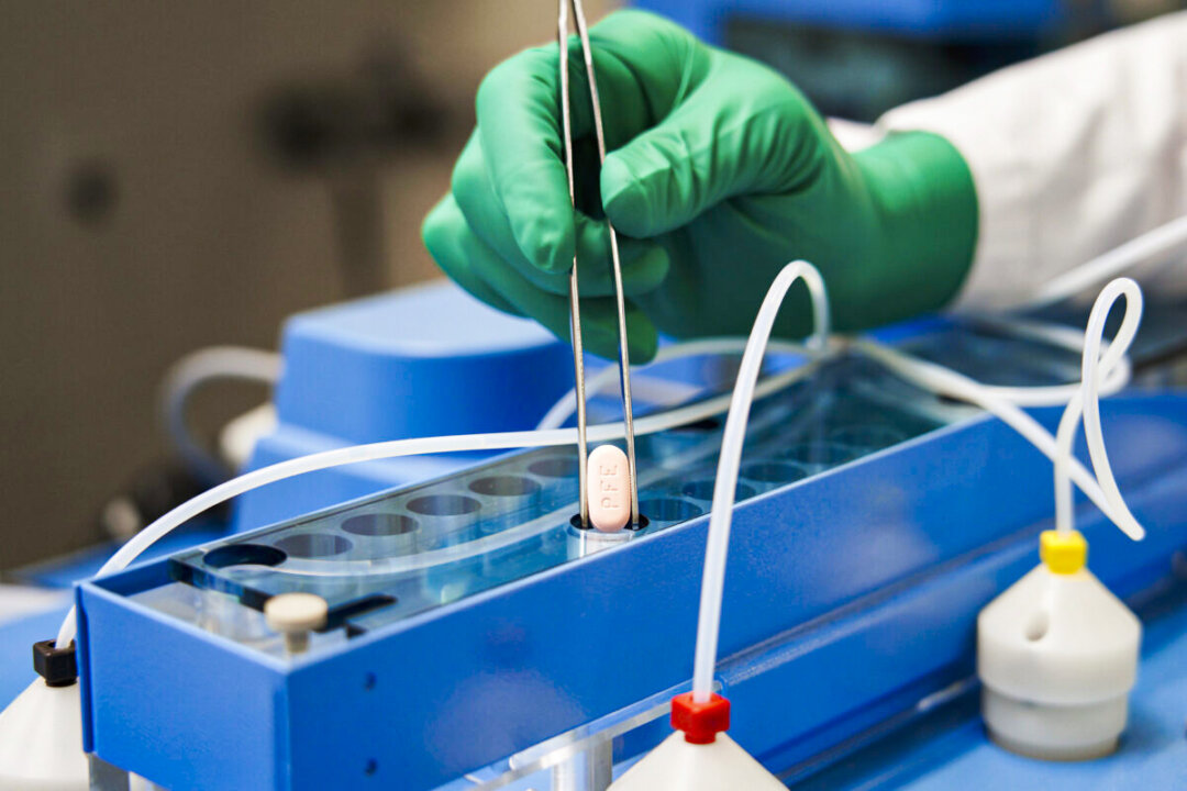 FDA Investigating Reports of COVID Relapses Following Use of Pfizer’s Pill