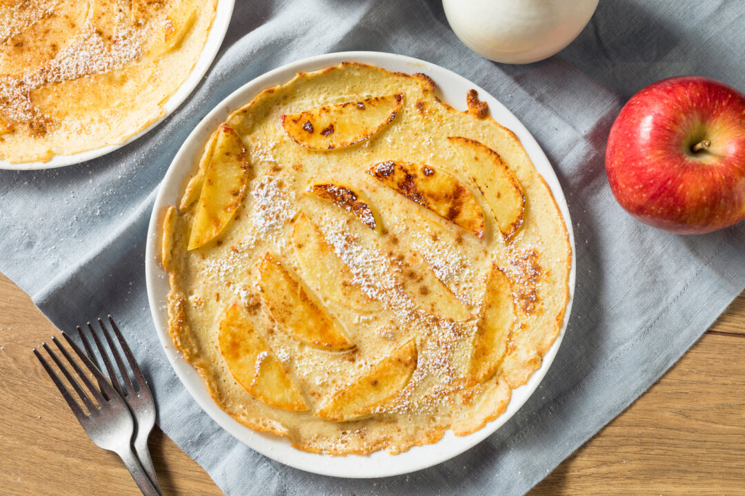 Dutch Apple Pancake