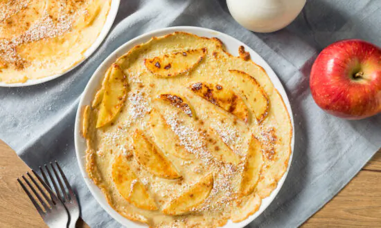 Dutch Apple Pancake