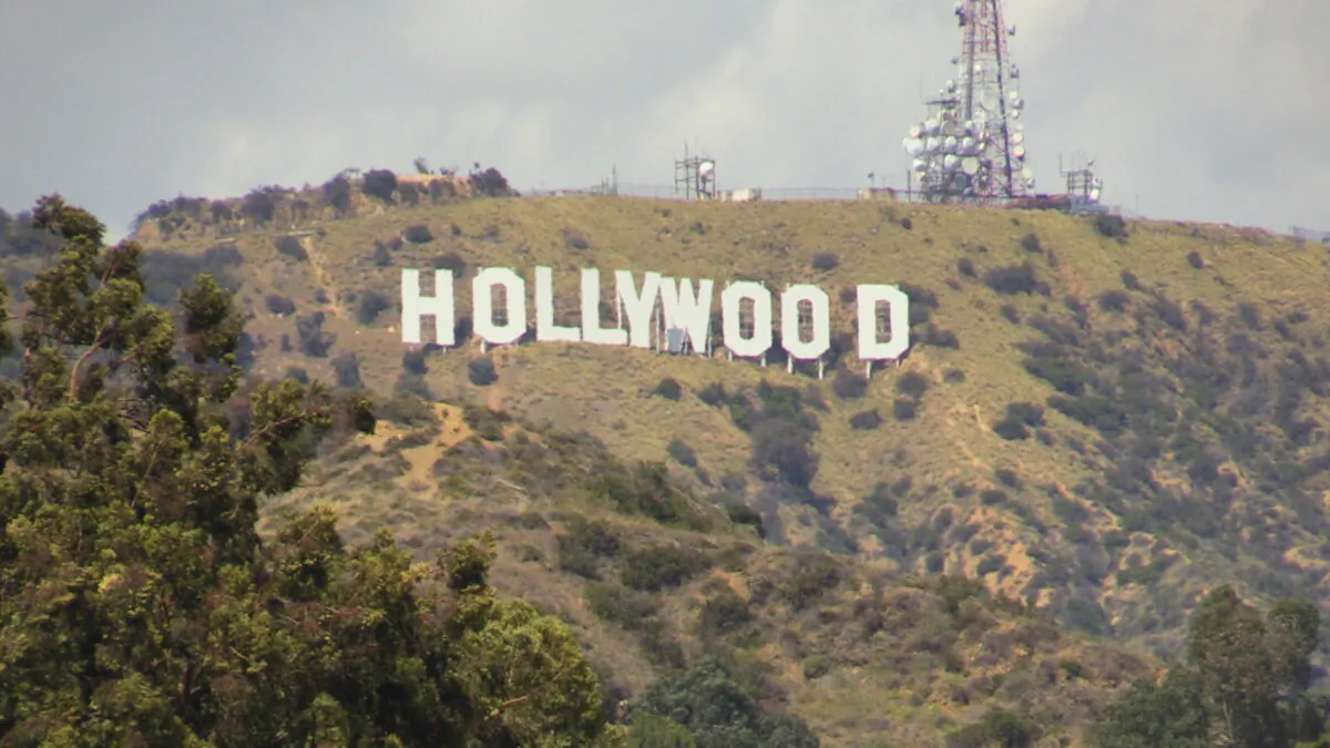 A view of the Hollywood sign from Los Angeles. (Tiffany Brannan/The Epoch Times)