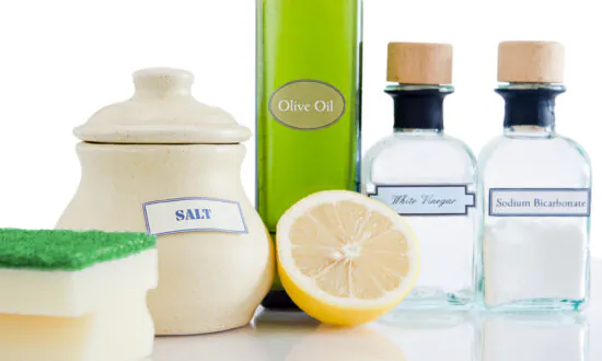 Do Natural Thymol Cleaning Products Disinfect as Well as Bleach?