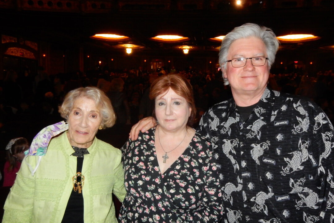 (L–R) Violet Berry, and Stephanie and Jack O'Leary attended the Shen Yun performance at the Providence Performing Arts Center in Providence, R.I. on May 7, 2022. (Weiyong Zhu/The Epoch Times)