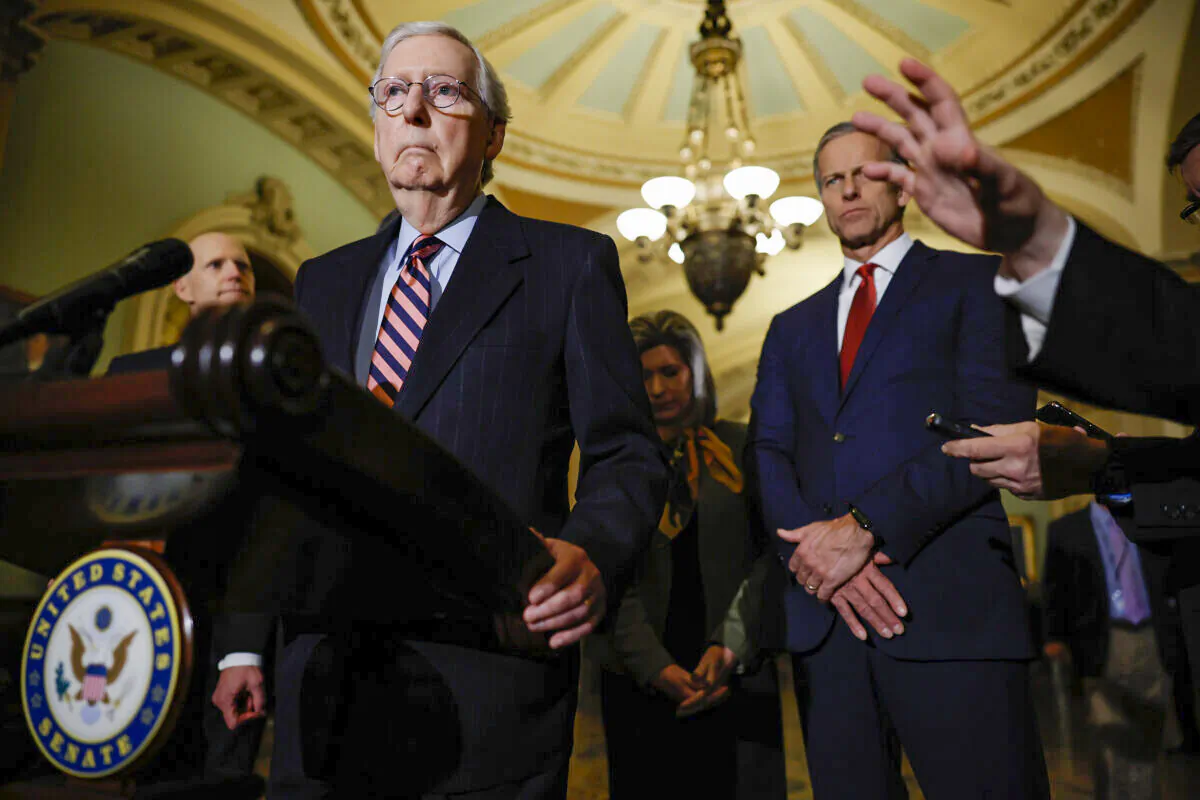 U.S. Senate Minority Leader Sen. Mitch McConnell (R-K.Y.) talks to reporters at the U.S. Capitol in Washington on Dec. 14, 2021. (Chip Somodevilla/Getty Images)