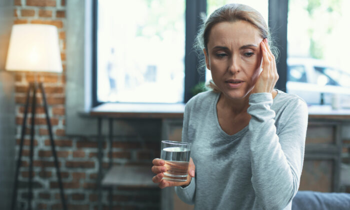 Chinese Herbal Medicine Improves Menopausal Symptoms: Research