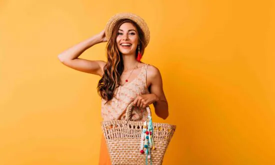 Top Tips on Accessorizing Your Summer Outfits