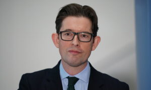 Foreign Spies Using Networking Sites to Groom UK Officials: MI5