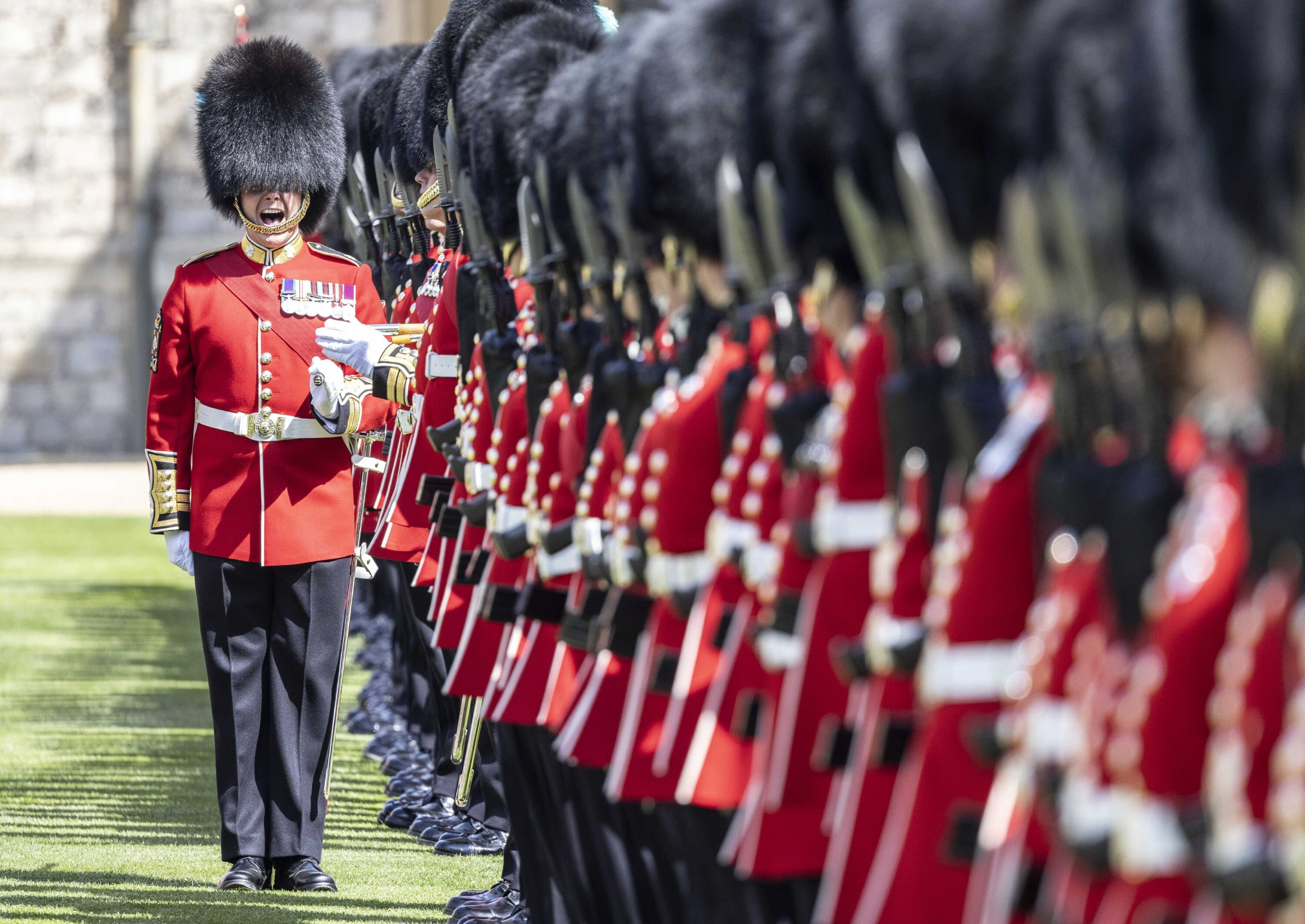 Six Irish Guards Arrested as Part of UK Drugs and Money Laundering Probe - Vimarsana News