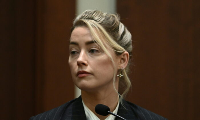 Actress Amber Heard testifies in the courtroom at the Fairfax County Circuit Courthouse in Fairfax, Va., on May 17, 2022. (Brendan Smialowski/Pool photo via AP)