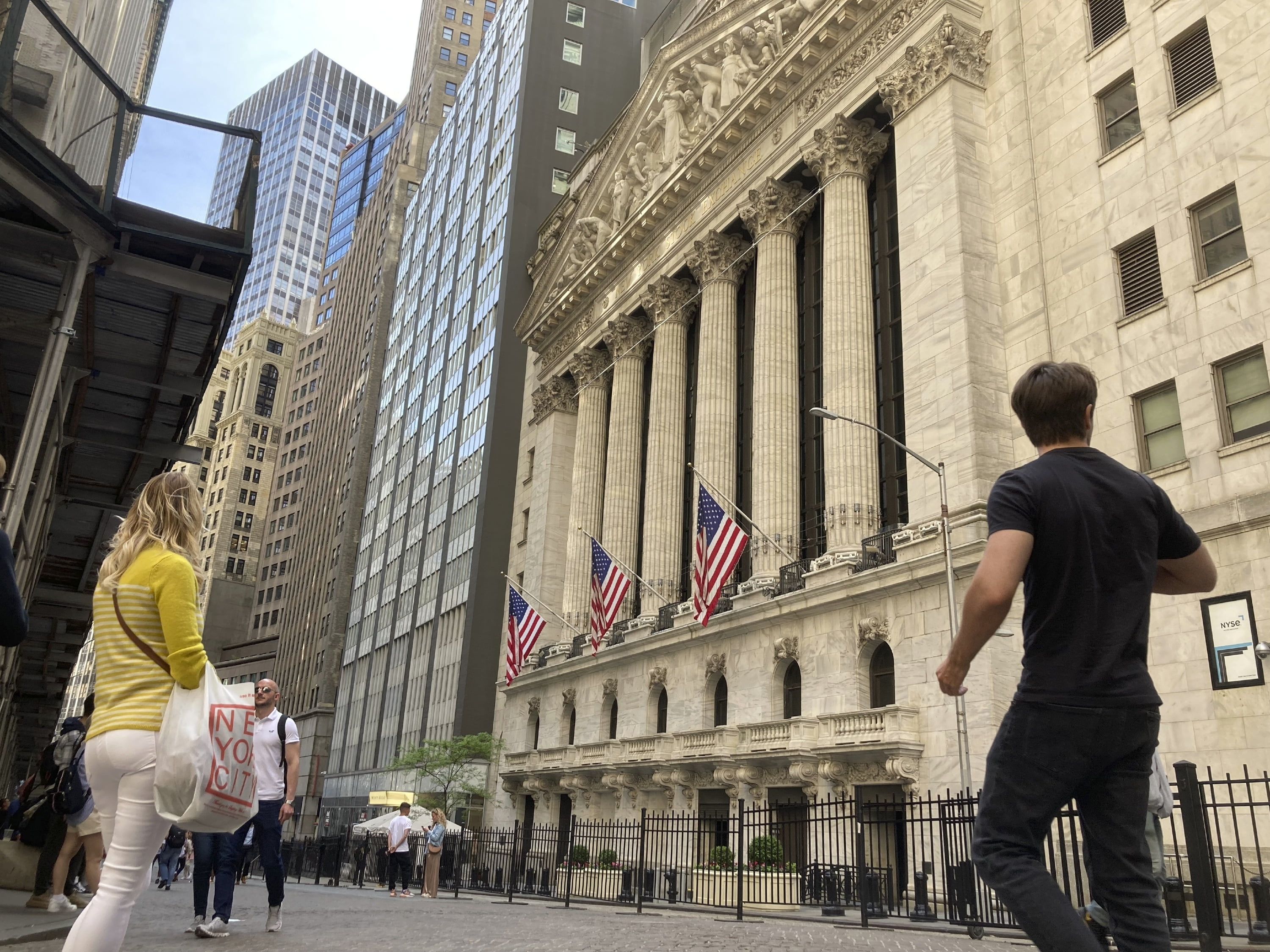 A Bear Market May Be on the Horizon—Here's What That Means - Vimarsana News