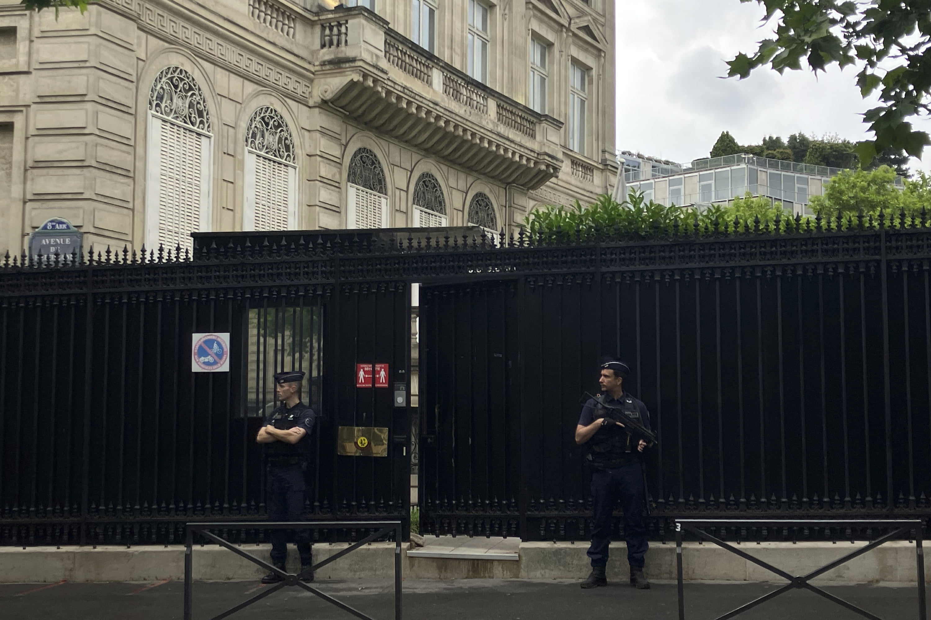 Guard at Qatari Embassy in Paris Killed in Attack - Vimarsana News