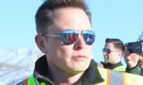 Elon Musk Ships Tesla Powerwalls to Ukraine for Ambulant Clinics, Draws Praise From Vice Premier