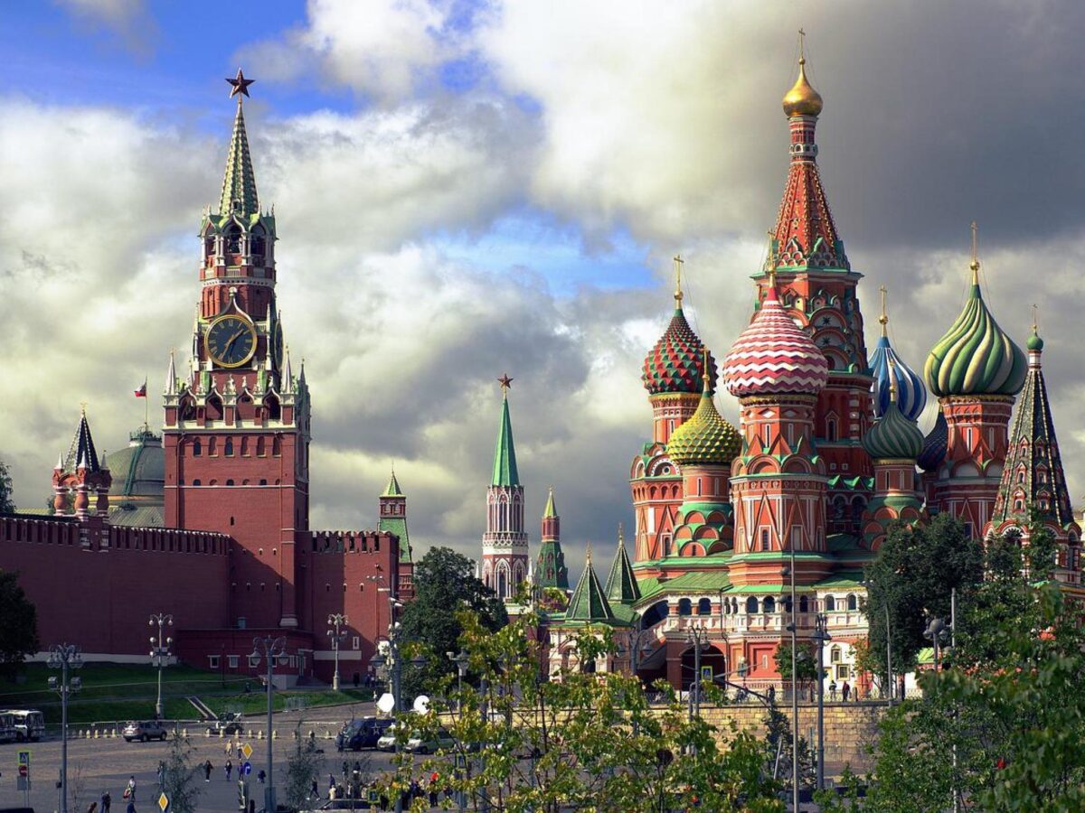 NextImg:Russia’s Putin, China’s Xi Trade Greetings, Praise at Kremlin Meeting