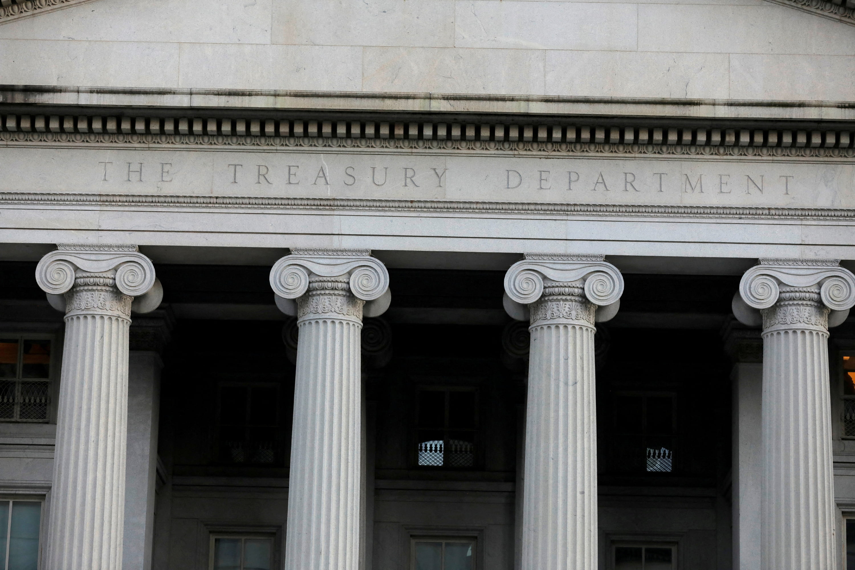 Washington Ends Bond Payment Exemption for Russia, Leading to Fears of Default - Vimarsana News