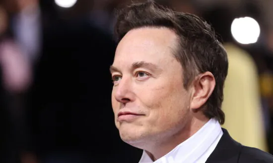Musk Says EU Law on Illegal Content and Tech Firm Transparency ‘Exactly Aligned’ With His Thinking