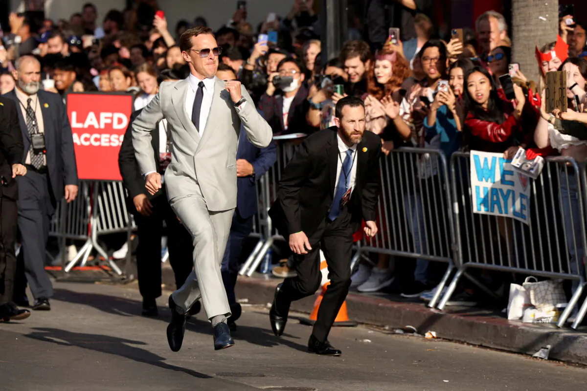 Cast member Benedict Cumberbatch runs as he arrives to attend the premiere of the film "Doctor Strange in the Multiverse of Madness" in Los Angeles on May 2, 2022. (Mario Anzuoni/Reuters)