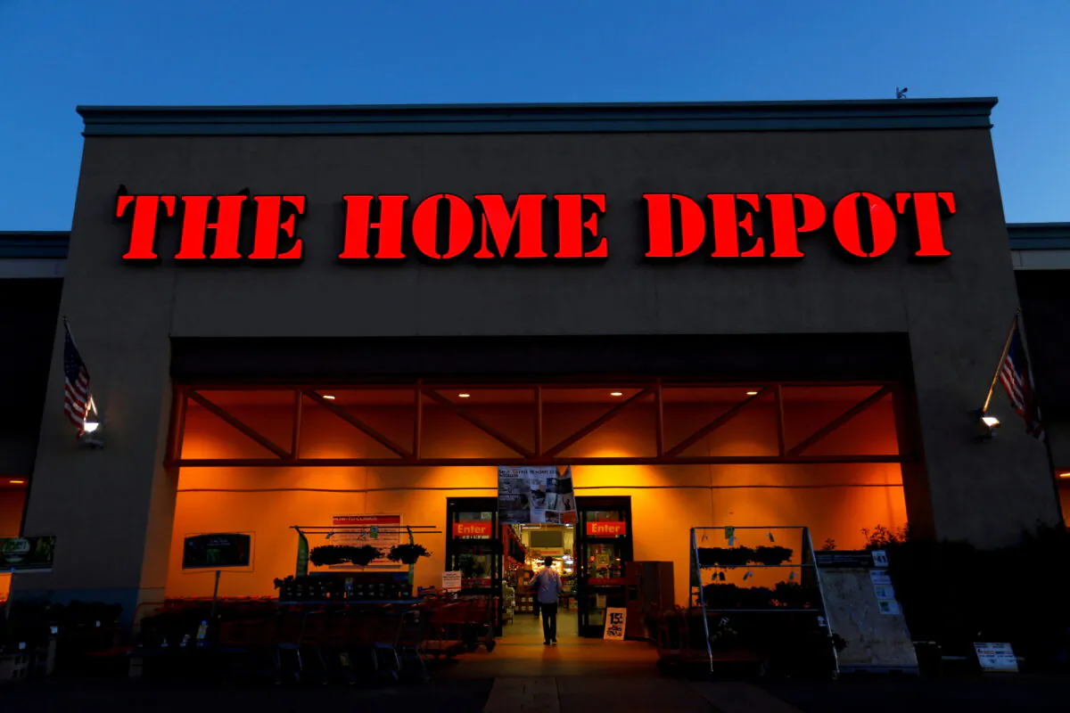 The logo of Home Depot in Encinitas, Calif., on April 4, 2016. (Mike Blake/Reuters)