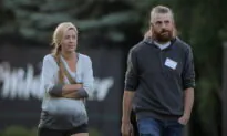 Australian Billionaire Cannon-Brookes Settles 11.3 Percent Stake Buy in AGL Energy
