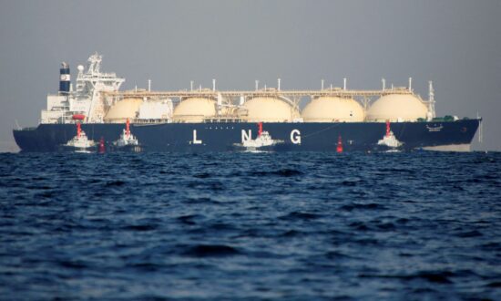 Japan Signs up With Malaysia’s Petronas to Secure LNG Supplies