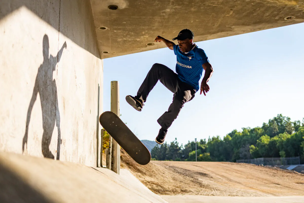 Professional Skateboarder Kwami Adzitso lands a trick in Laguna Niguel, Calif., on Sept. 30, 2020. (John Fredricks/The Epoch Times)