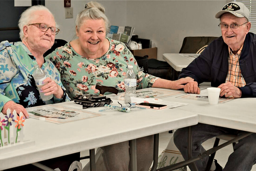 Seniors Sacrifice Health, Comfort as Inflation Lowers Standard of Living