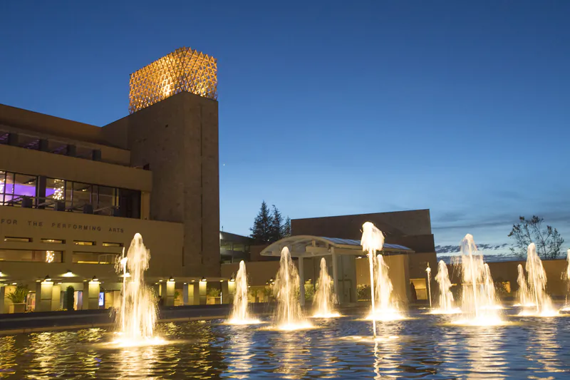 The Fred Kavli Theatre hosting Shen Yun Performing Arts in Thousand Oaks, Calif., on May 22, 2022. (The Epoch Times)