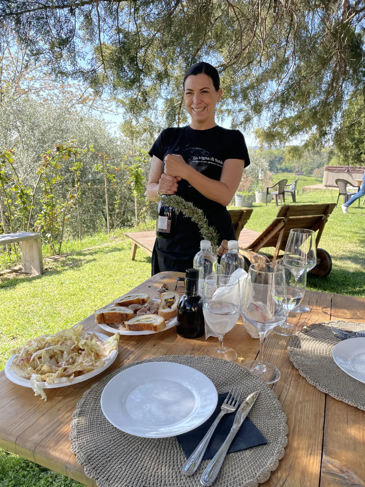 At La Vigna di Sarah, Grappoli de Luna's grapes are harvested by moonlight and tastings come with culinary delights from Chef Michael Esposito's kitchen. (Photo courtesy of Lesley Sauls Frederikson)