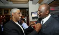 Bob Lanier, NBA Force Who Left Big Shoes to Fill, Dies at 73
