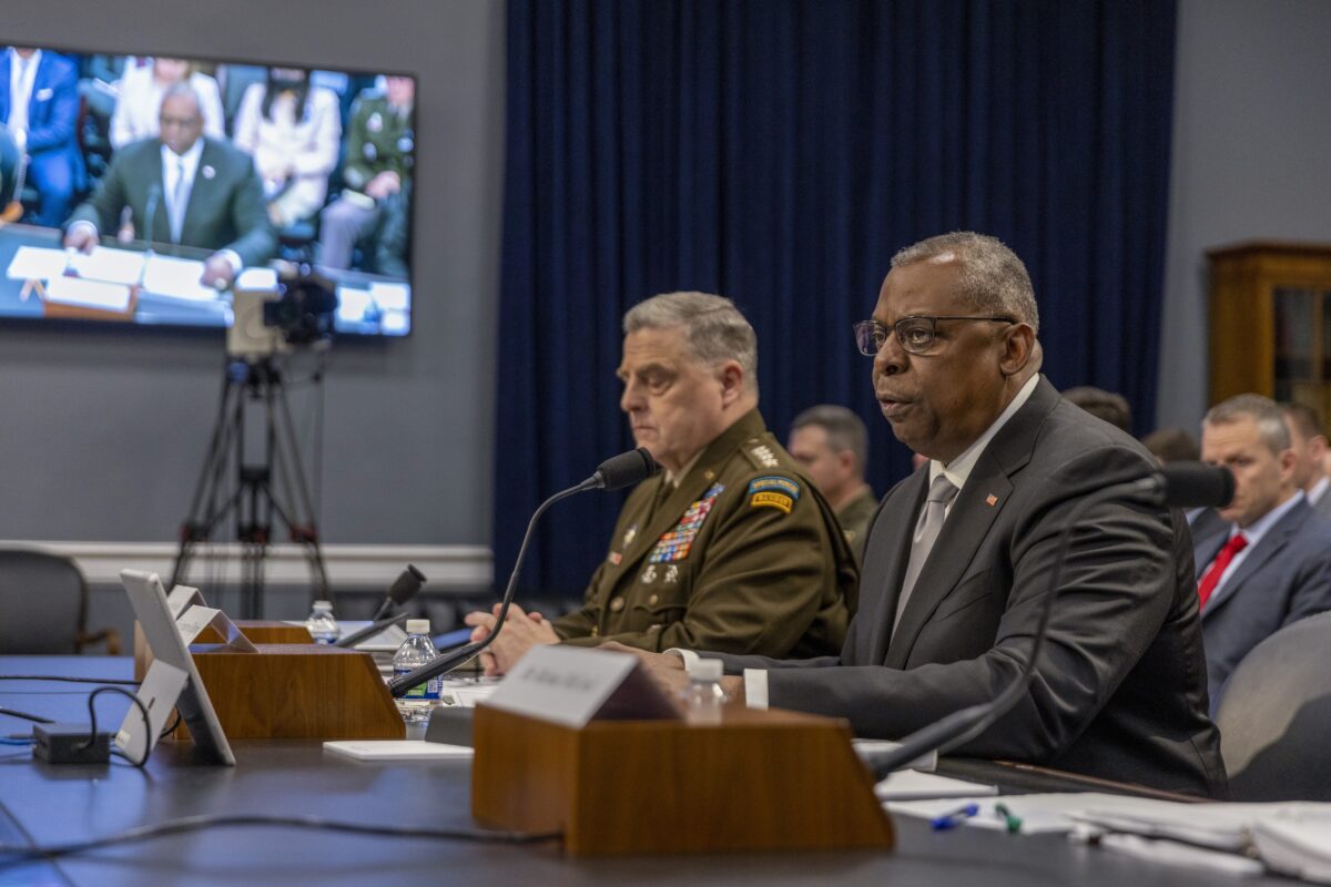 NextImg:LIVE 9:45 AM ET: U.S. Secretary of Defense Holds Press Conference After a NATO Meeting