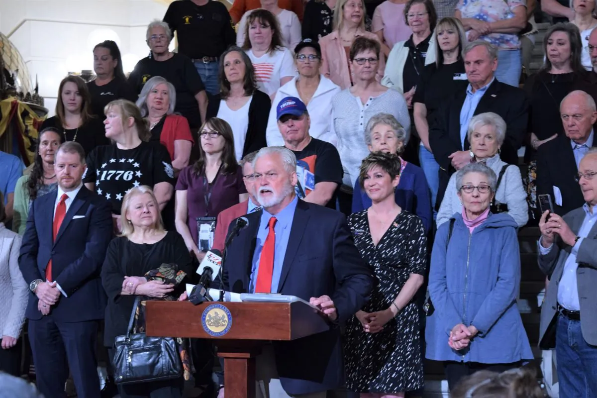 Sam Faddis (C) ex-CIA and Senior Fellow at the Center for Security Policy, speaks in the Pennsylvania Capitol rotunda in Harrisburg on May 11, 2022. (Beth Brelje/The Epoch Times)   