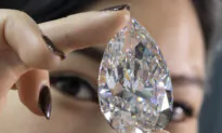 Egg-Sized Diamond Fetches Over $21 Million With Fees at Geneva Sale
