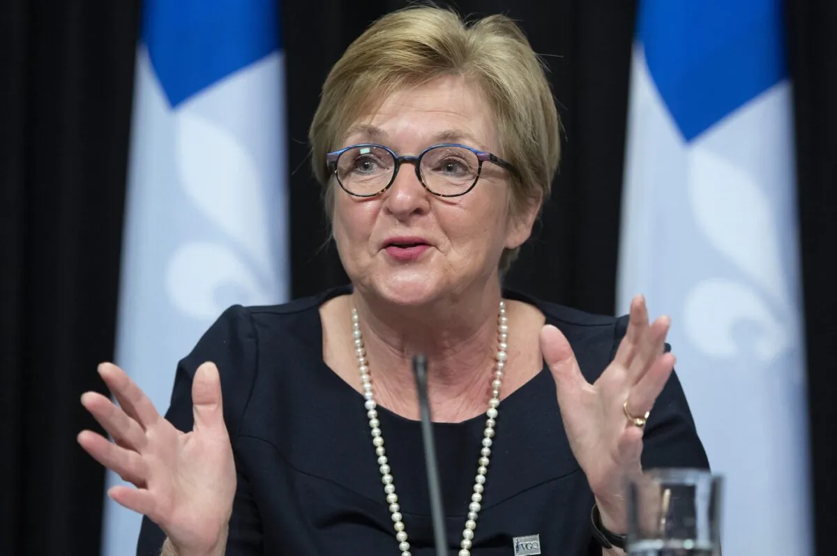 Quebec's Auditor General Guylaine Leclerc unveils a report, at the Legislature in Quebec City, Nov. 24, 2021. (The Canadian Press/Jacques Boissinot)