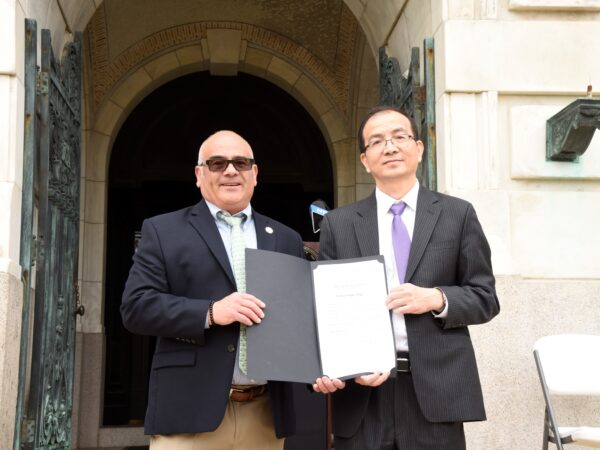Epoch Times Photo