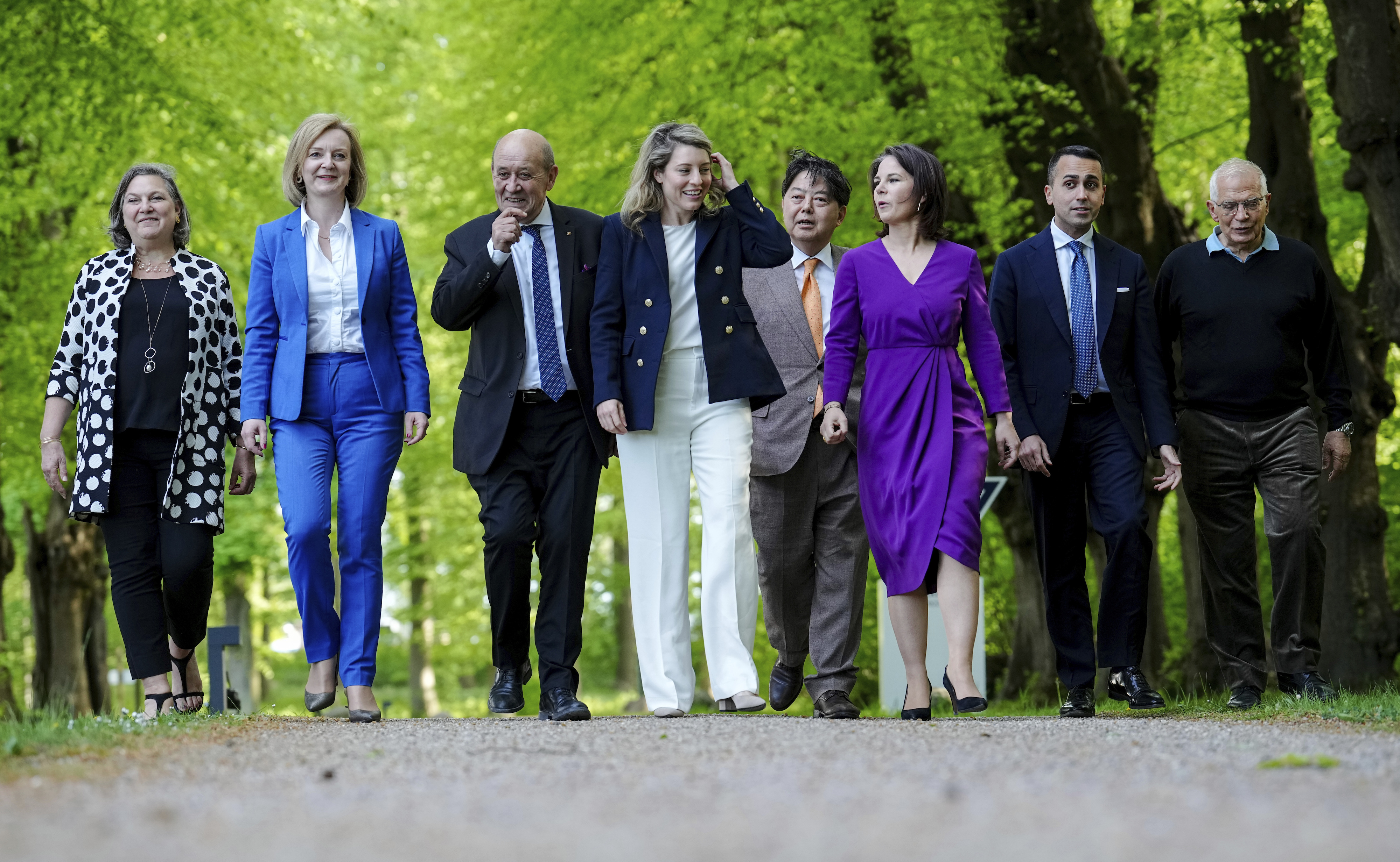 Встреча семерки. Саммит g7. Большая семёрка. G7 большая семерка. Участники g7.