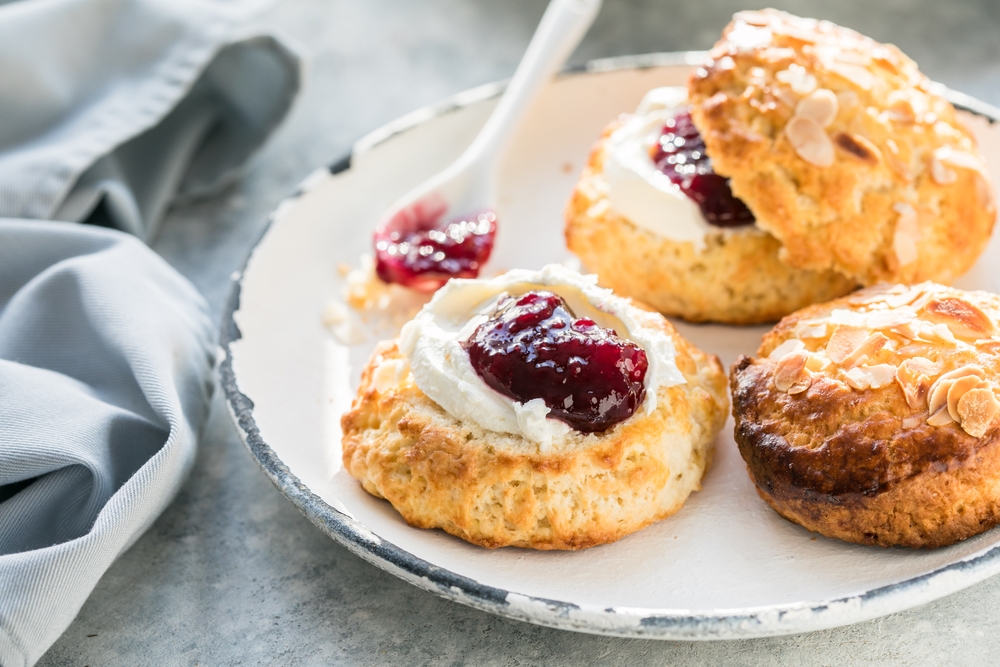 Traditional,British,Scones,With,Clotted,Cream,,Raspberry,Jam.