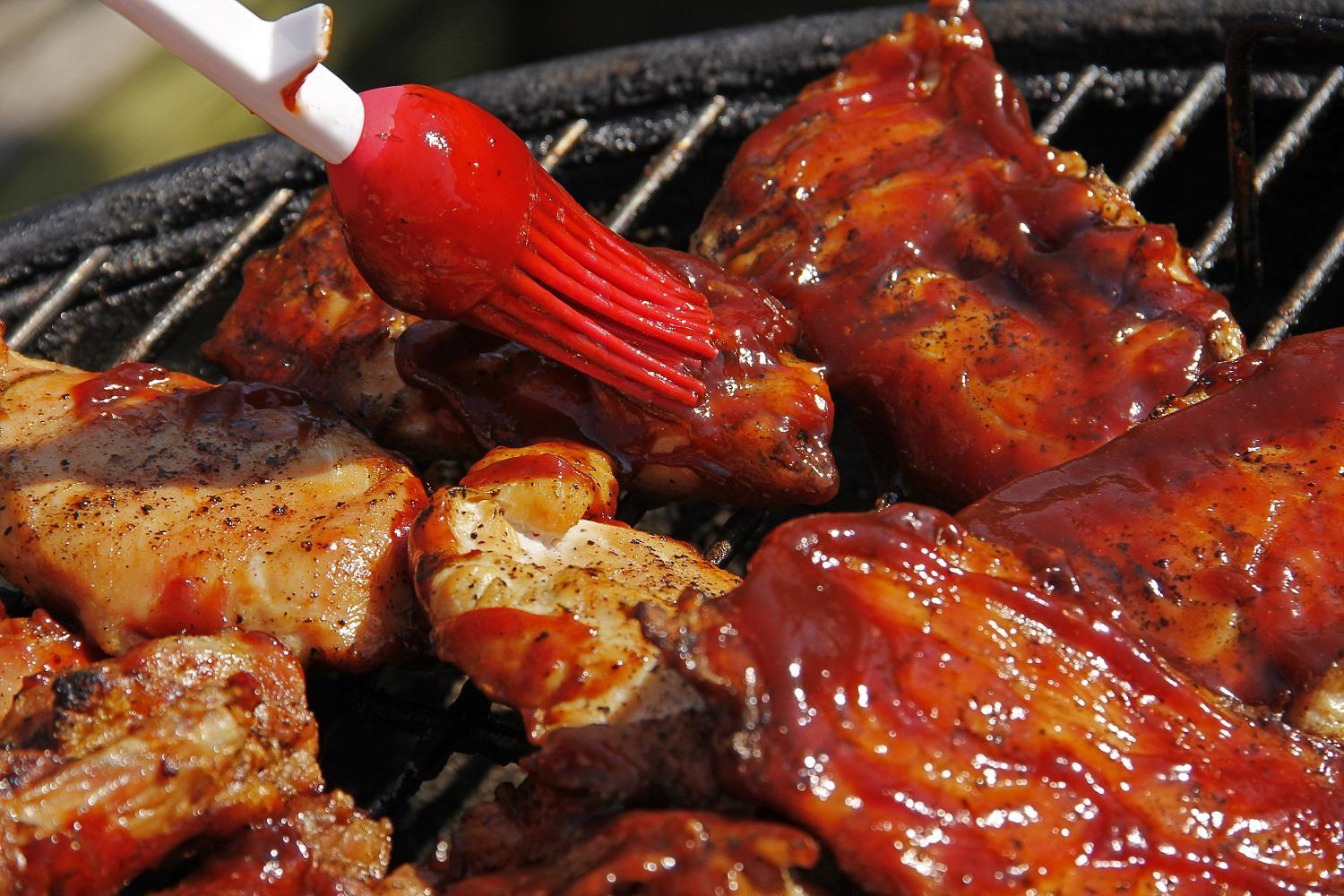 How to Grill Chicken: When to Add Sauce to Your Poultry - Vimarsana News