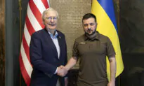 Republican Delegation Led by McConnell Meets Zelenskyy in Kyiv