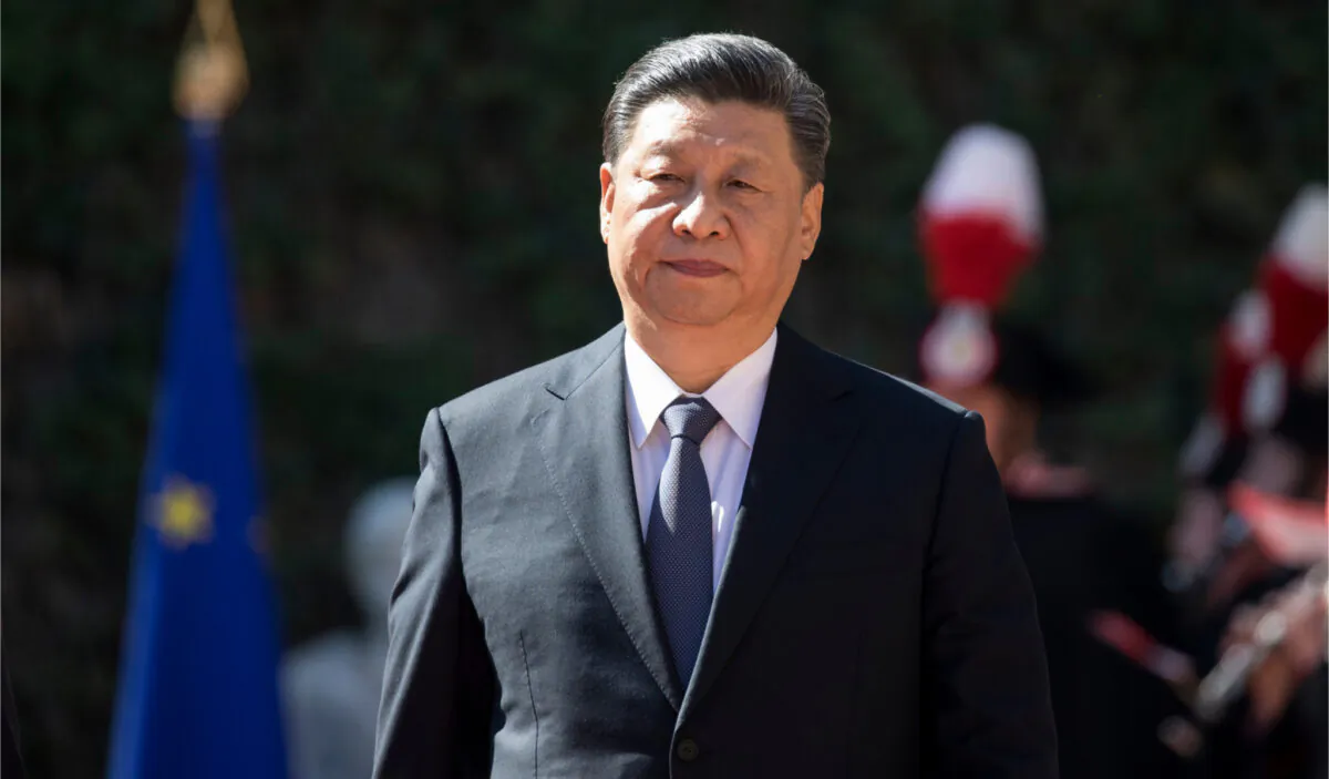 China's leader Xi Jinping and Italy’s Prime Minister Giuseppe Conte arrive for the signing of a memorandum of understanding at Villa Madama in Rome, Italy, on March 23, 2019. (Alessia Pierdomenico/Shutterstock)