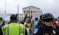Texas Judge Blocks Statewide Ban on Abortions