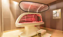 Red Light Can Reduce Blood Glucose Levels And Potentially Treat Diabetes, Study Suggests