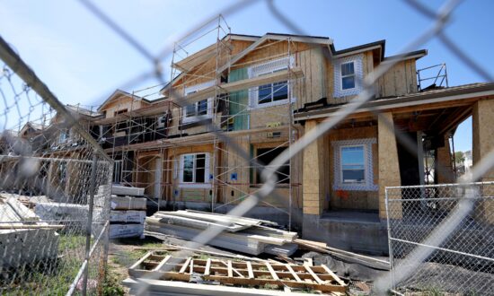 US Home Construction, Building Permits Stall As Mortgage Rates Rise