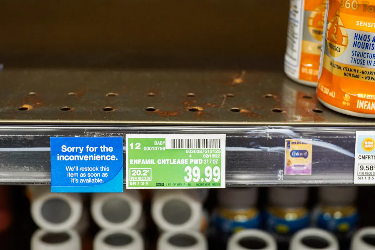 Baby formula is offered for sale at a local grocery store in Chicago, Ill., on May 16, 2022. Baby formula has been in short supply in many stores across the country. (Cara Ding/The Epoch Times)