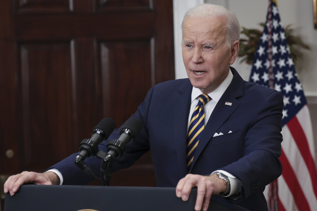 Biden Releasing 10 Million More Barrels of Oil From US Strategic Petroleum Reserve After OPEC+ Cut