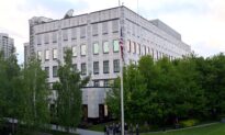 US Reopens Kyiv Embassy After 3-Month Closure