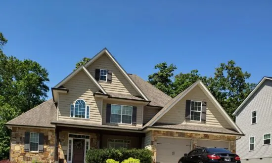 Goldman Sachs Warns About US Housing Market Downturn