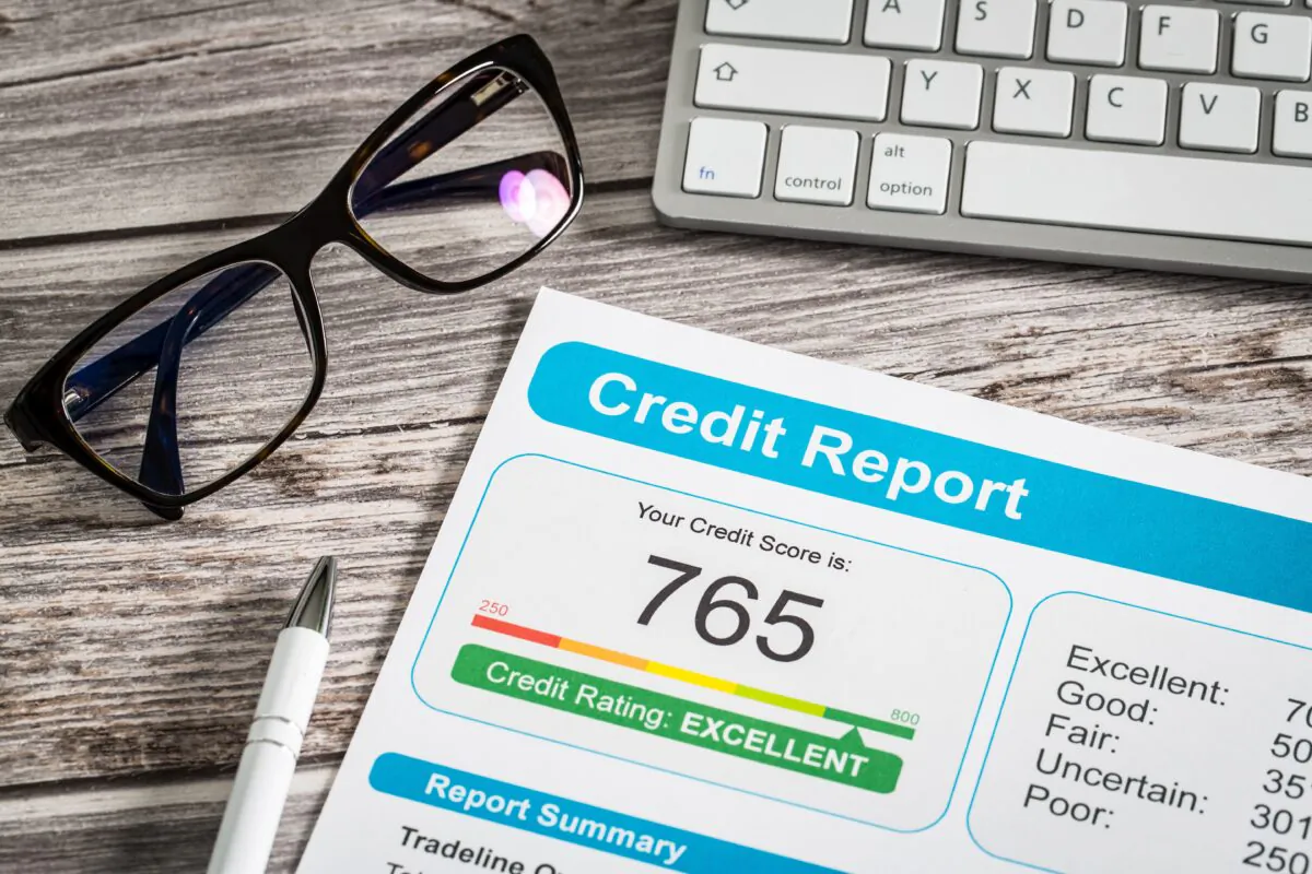 Freezing and unfreezing your credit report can go a long way to fighting identity theft. (REDPIXEL.PL/Shutterstock)